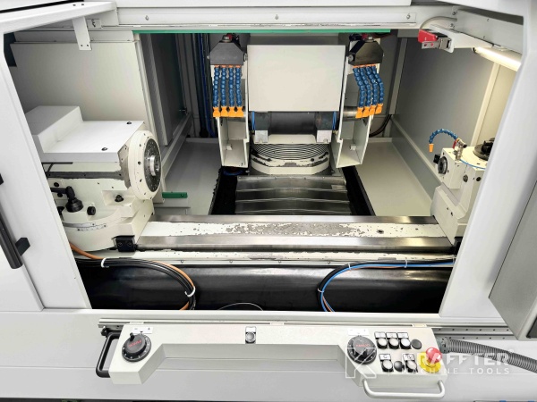 CNC Rundschleifmaschine von hoher Präzision TACCHELLA Elektra UA 1200 90114 Gebrauchte Werkzeugmaschinen