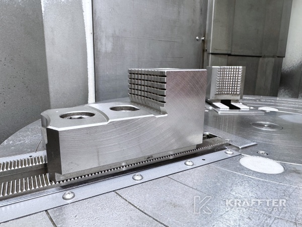 Industriemaschinen zum Drehen Vertikaldrehmaschine MAZAK Mega Turn 900 90171
