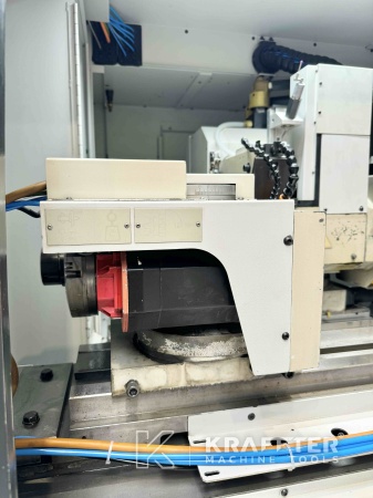 Präzisionsbearbeitung mit gebrauchten CNC Rundschleifmaschine JONES & SHIPMAN Ultramat 650 Easy-B 90120