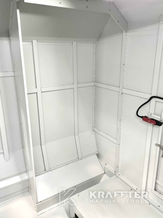 CNC Bearbeitungszentrum für Metall für die Feinmechanik EUMACH DVM 2021 90082