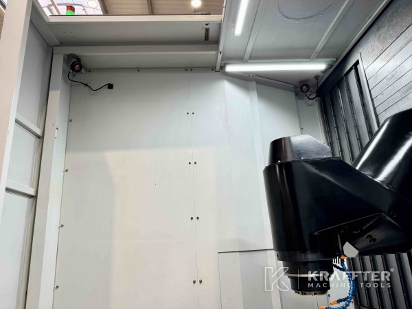 Ankauf und Verkauf CNC Bearbeitungszentrum EUMACH UMC1000 90122, international