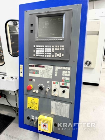 Numerische Steuerung für Werkzeugmaschine HAUSER S35-400 90103