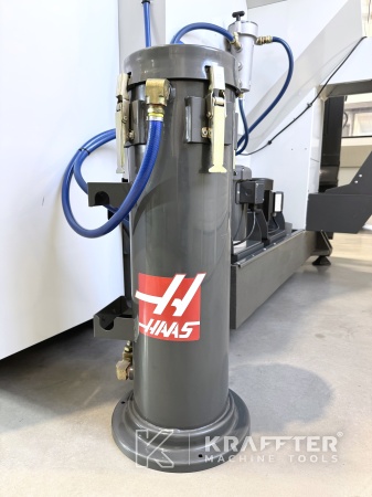 Internationaler Ankauf und Verkauf von CNC Bearbeitungszentrum HAAS UMC 750 SS 90145
