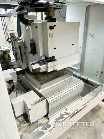 CNC Rundschleifmaschine JONES & SHIPMAN Ultramat 650 Easy-B 90120 - KRAFFTER, Händler für gebrauchte Werkzeugmaschinen