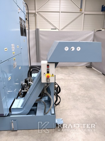 Späneförderer auf OKUMA Multus B400 90175