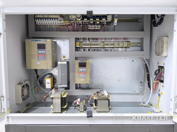 Industrielle Schaltschränke auf EWAG RS-15 90197