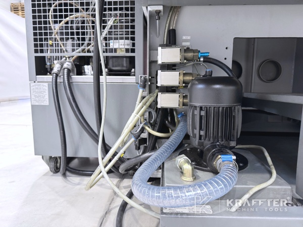 CNC Bearbeitungszentrum gebraucht, CHIRON FZ 08K S HSP 90066 Lagerräumung Europa, Deutschland und international
