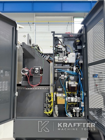 CNC Bearbeitungszentrum zu verkaufen DMG MORI DMU 65 monoBLOCK 90170 Gebrauchte Werkzeugmaschinen