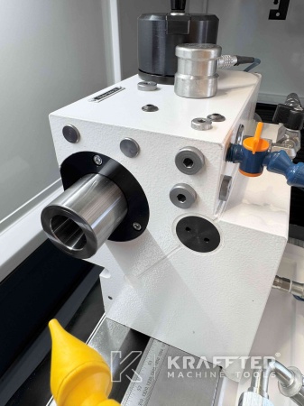 CNC Rundschleifmaschine STUDER S33 90137 mit numerischer Steuerung