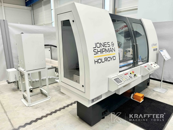 CNC Rundschleifmaschine mit numerischer Steuerung JONES & SHIPMAN Ultramat 650 Easy-B 90120