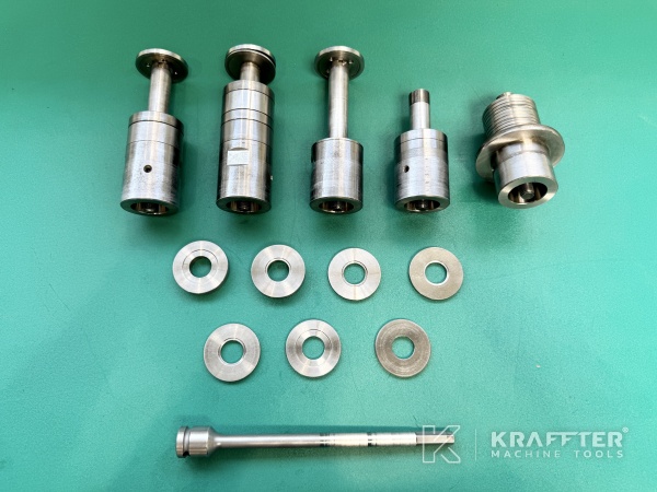 Ausrüstungen , Zubehör für CNC Werkzeugschleifmaschine WALTER Helitronic Power Regrinder 90159