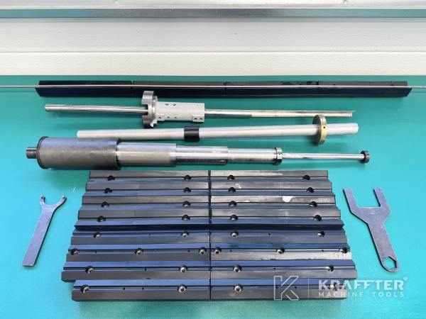 Ausrüstungen , Zubehör für CNC-Langdrehautomat TSUGAMI B0206E-II 90181