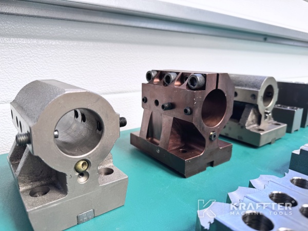 Ersatzteile, Zubehör und Werkzeuge für CNC Drehmaschine BIGLIA B750-YS 90183