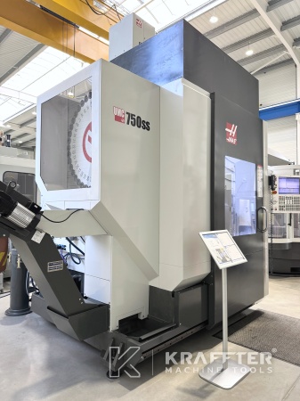 CNC Bearbeitungszentrum gebraucht für die Metallbearbeitung - HAAS UMC 750 SS Achsen 90145