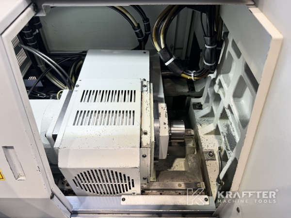 Präzisionsbearbeitung mit gebrauchten CNC Langdrehautomat STAR SR-20R 90108
