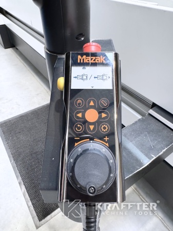 CNC Bearbeitungszentrum gebraucht für die Metallbearbeitung - MAZAK VTC 800/30SR  Achsen 90187