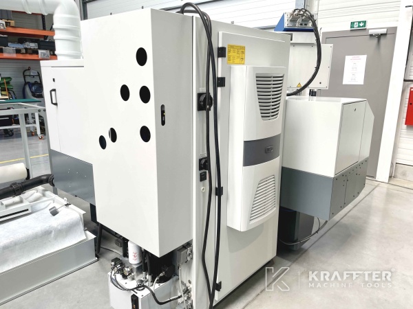 Gebrauchtmaschine zum Schleifen STUDER Favorit CNC