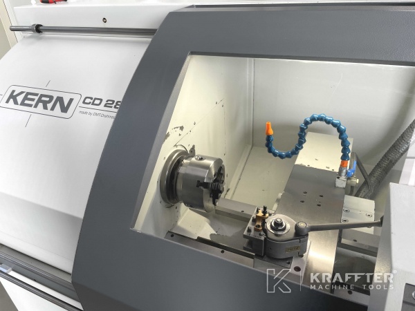 Feinmechanik CNC Zyklendrehmaschine DMT KERN CD 282 20689-993 Gebrauchte Werkzeugmaschinen