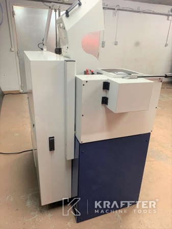 Industriemaschinen zum Drehen CNC Drehmaschine SCHAUBLIN 225 20689-952