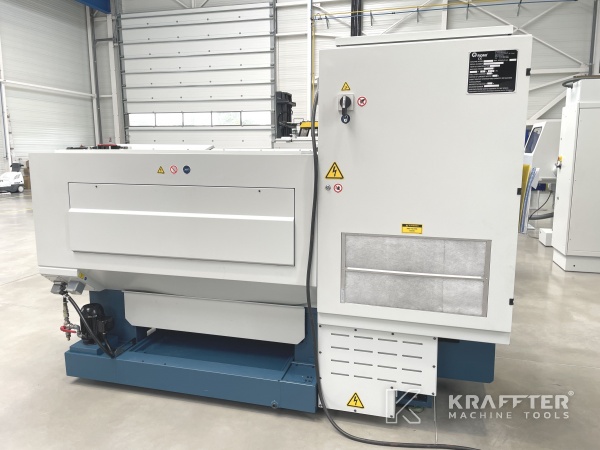 Industriemaschinen zum Drehen CNC Zyklendrehmaschine ROMI C420 20689-995 