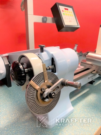 Präzisionsdrehmaschine SCHAUBLIN 70-CF 20689-949 Gebrauchte Werkzeugmaschinen