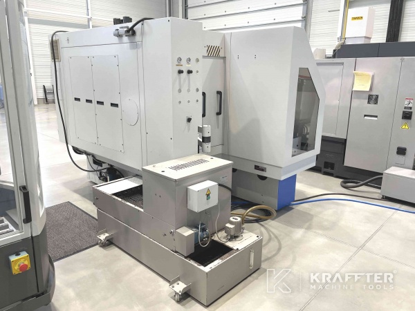 CNC Rundschleifmaschine JONES & SHIPMAN Ultramat Easy 650 20690-005 Gebrauchte Werkzeugmaschinen