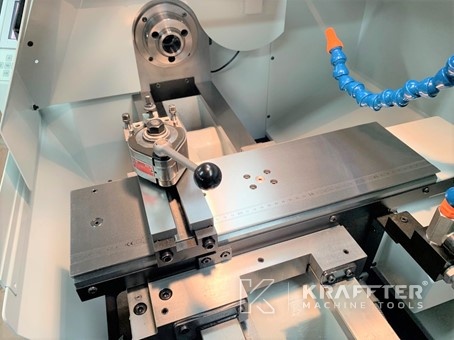 Präzisionsbearbeitung mit gebrauchten CNC Drehmaschine SCHAUBLIN 225 20689-952
