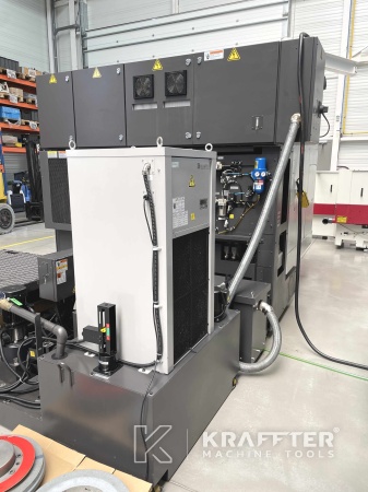 CNC Rundschleifmaschine mit numerischer Steuerung OKUMA GP-26T II 20690-023