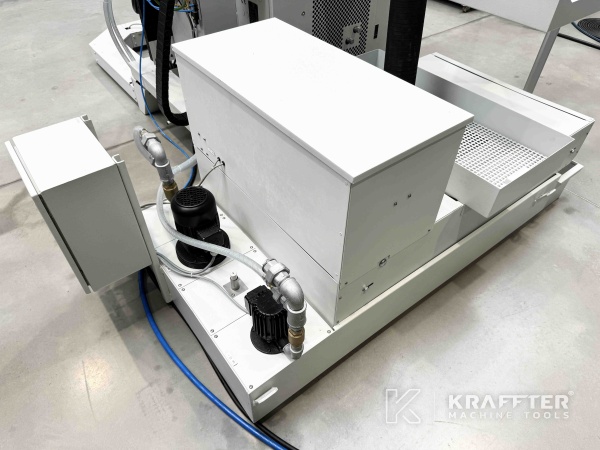  mit numerischer Steuerung JUNG JE 525 P 90091