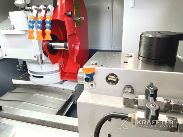 Weltweiter Ankauf und Verkauf von CNC Rundschleifmaschine, gebraucht, STUDER Favorit CNC 20690-016