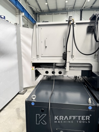 Präzisionsbearbeitung mit gebrauchten CNC Flachschleifmaschine OKAMOTO ACC42 SA-iQ 90152