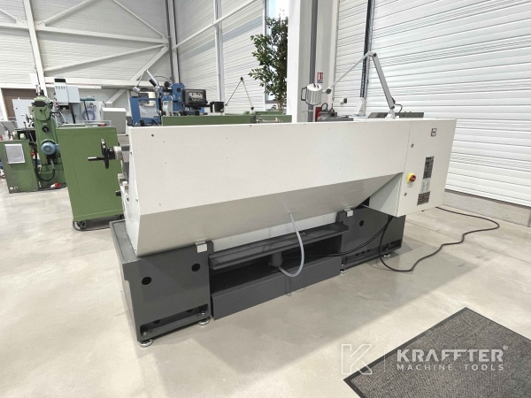 Industriemaschinen zum Drehen Konventionelle Drehmaschine COLCHESTER MASTER VS 3250 20690-006