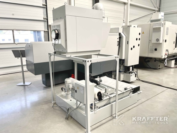 CNC Rundschleifmaschine STUDER Favorit CNC 20690-016 Gebrauchte Werkzeugmaschinenµ